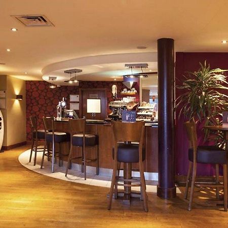 Premier Inn Nottingham Arena Экстерьер фото